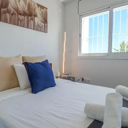 The Moonlight Seaview By Hello Homes シッチェス