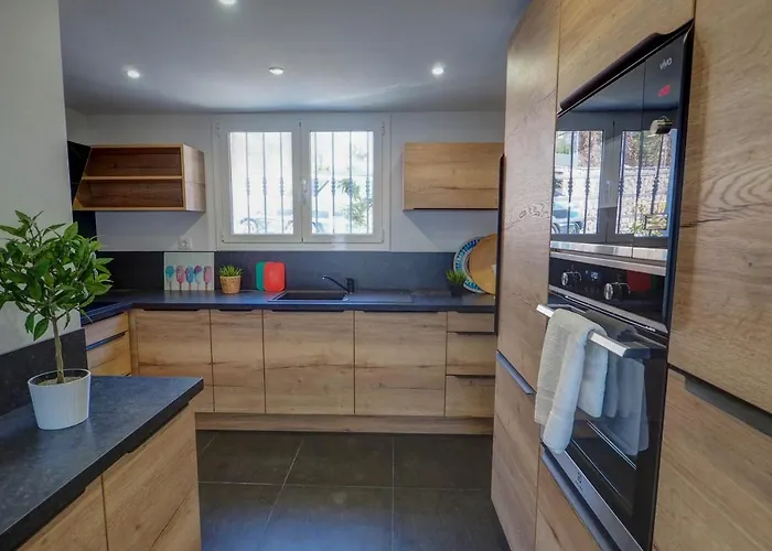 The Moonlight Seaview By Hello Homes Appartement Sitges