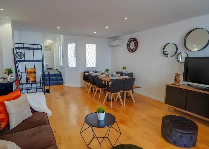 The Moonlight Seaview By Hello Homes Sitges