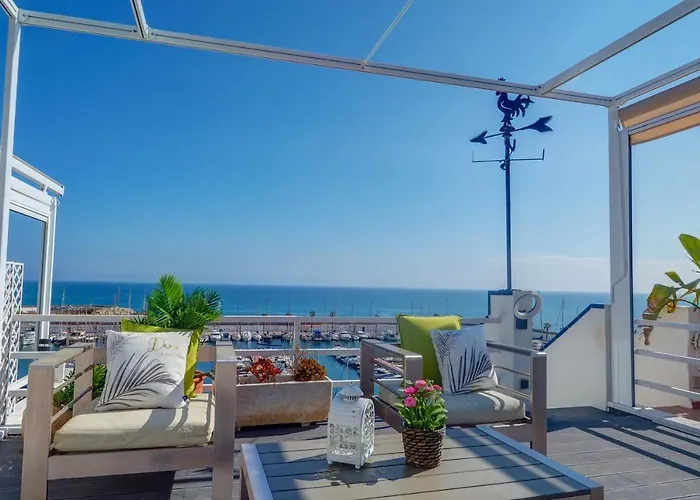 公寓 The Moonlight Seaview By Hello Homes *