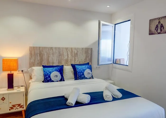 The Moonlight Seaview By Hello Homes Sitges